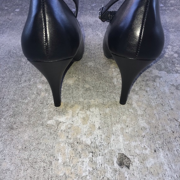 Pleaser Pumps - Picture 10 of 12
